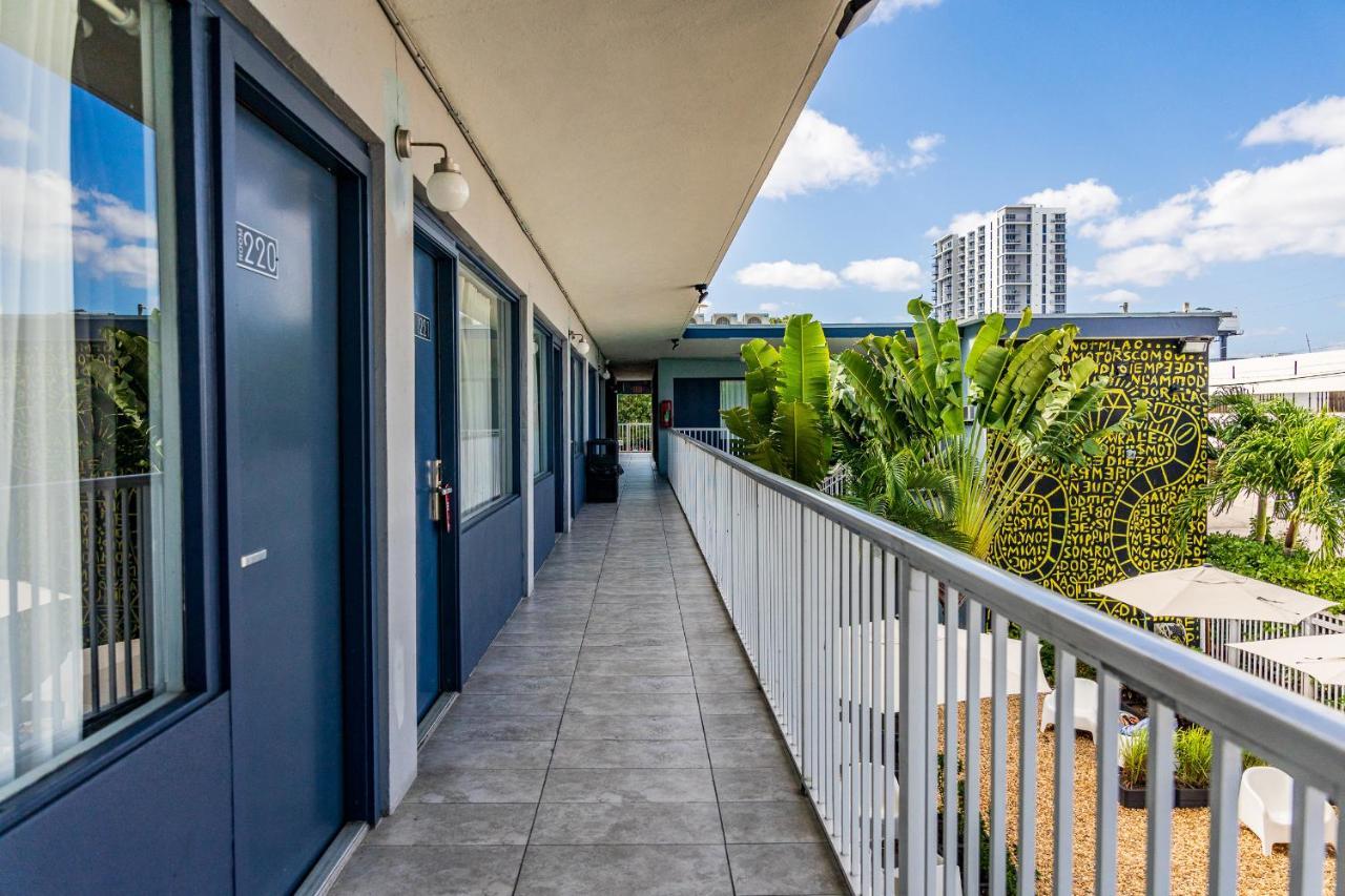 Up Midtown Motel Miami Exterior photo