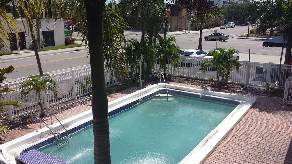 Up Midtown Motel Miami Exterior photo